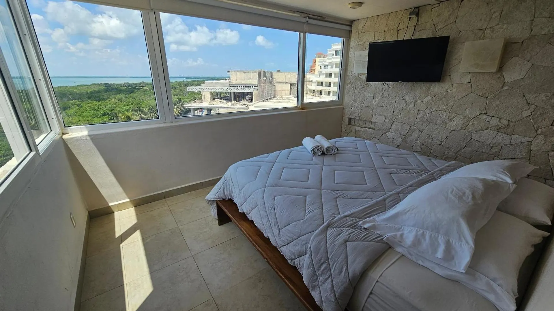 Rodero Condos Cancun Mexico