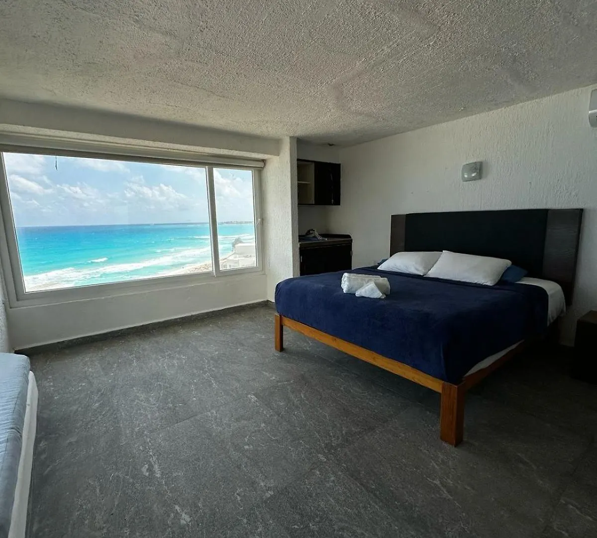 Rodero Condos Cancun