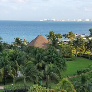 Amara Cancun