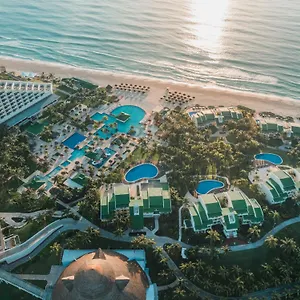 Rezort Iberostar Selection (adults Only), Cancún