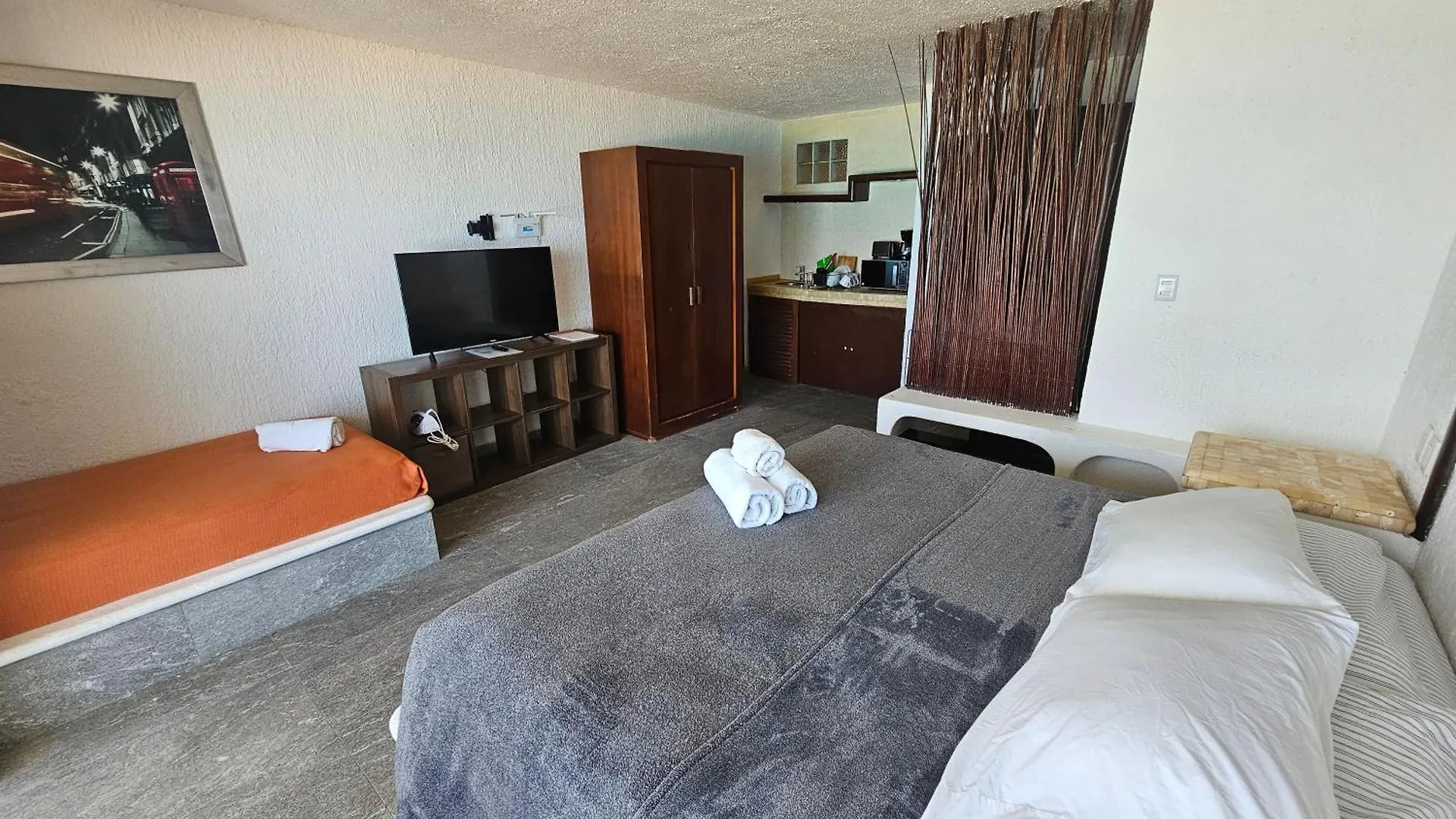 Rodero Condos Cancún 0*,  Mexiko